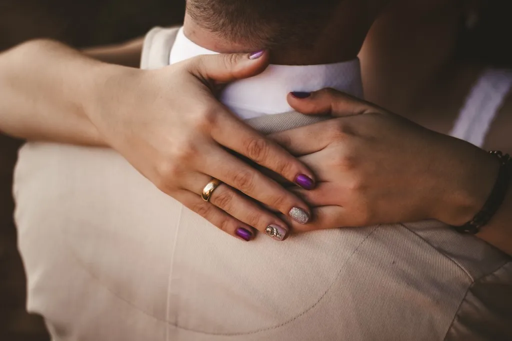 Signs That a Woman Has Not Been Sexually Active