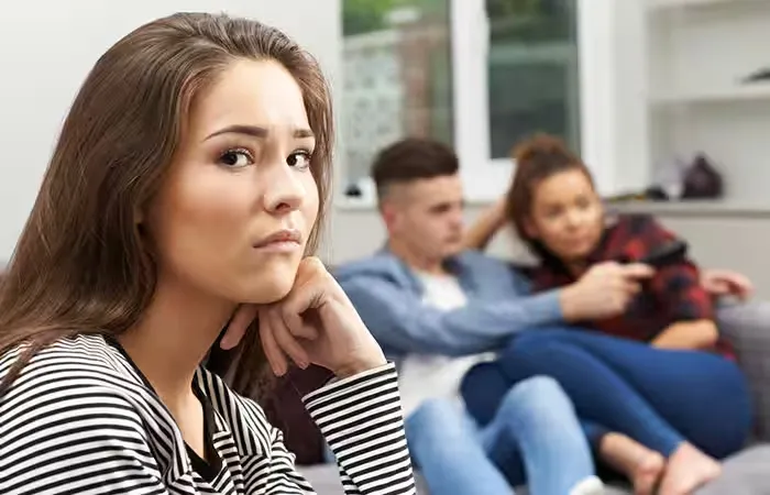 Signs Your Cousin Doesn't Like You