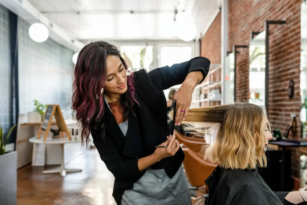 How Much to Tip Hairdresser