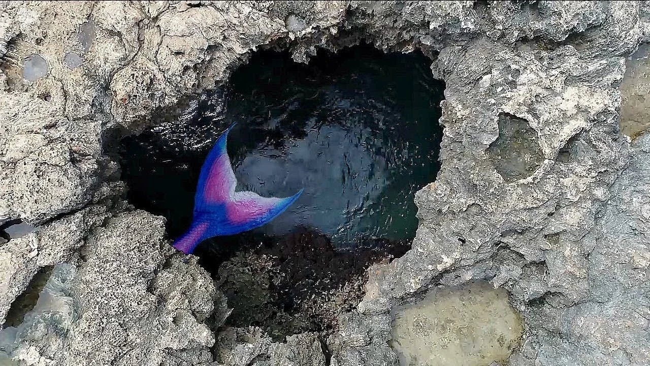 Mermaid Caves: Exploring the Underwater Caves