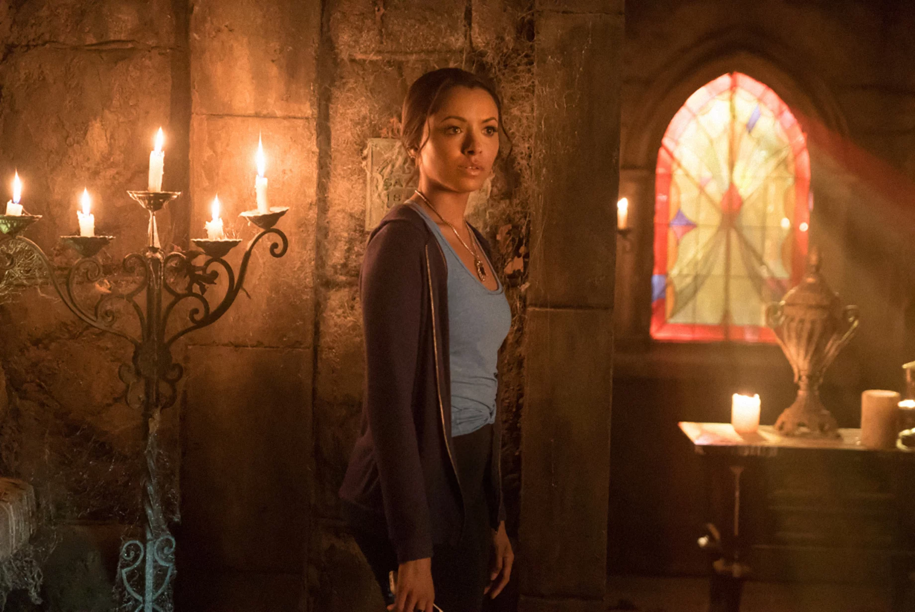 Who is More Powerful Witches or Vampires? 
