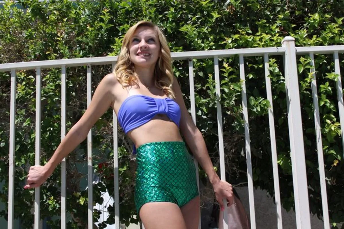 How do You Dress Like a Mermaid?