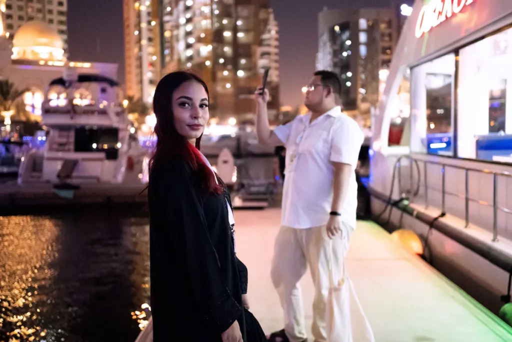 Signs an Arab Girl Likes You