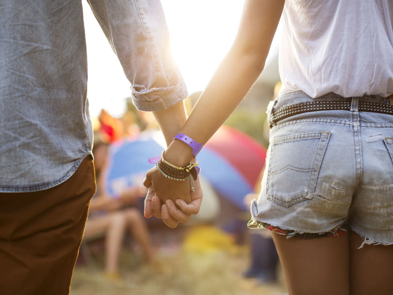 8 Clear Signs He Will Never Forget You