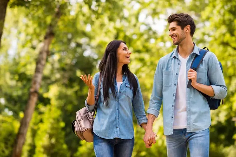Signs You're With the Right Person