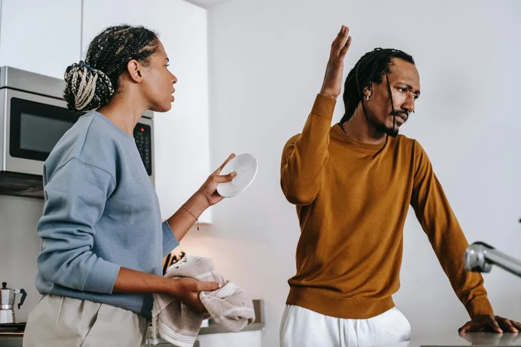 Warning Signs of Toxic Relationships