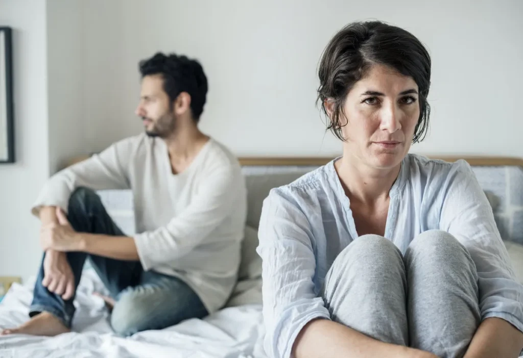 Signs a Woman is Unhappy in Her Relationship